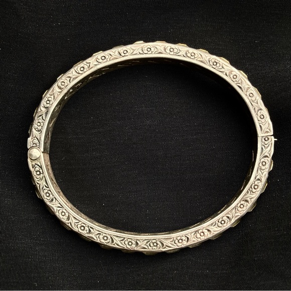 Fabulous Art Deco channel set crystals in sterling - Picture 4 of 5